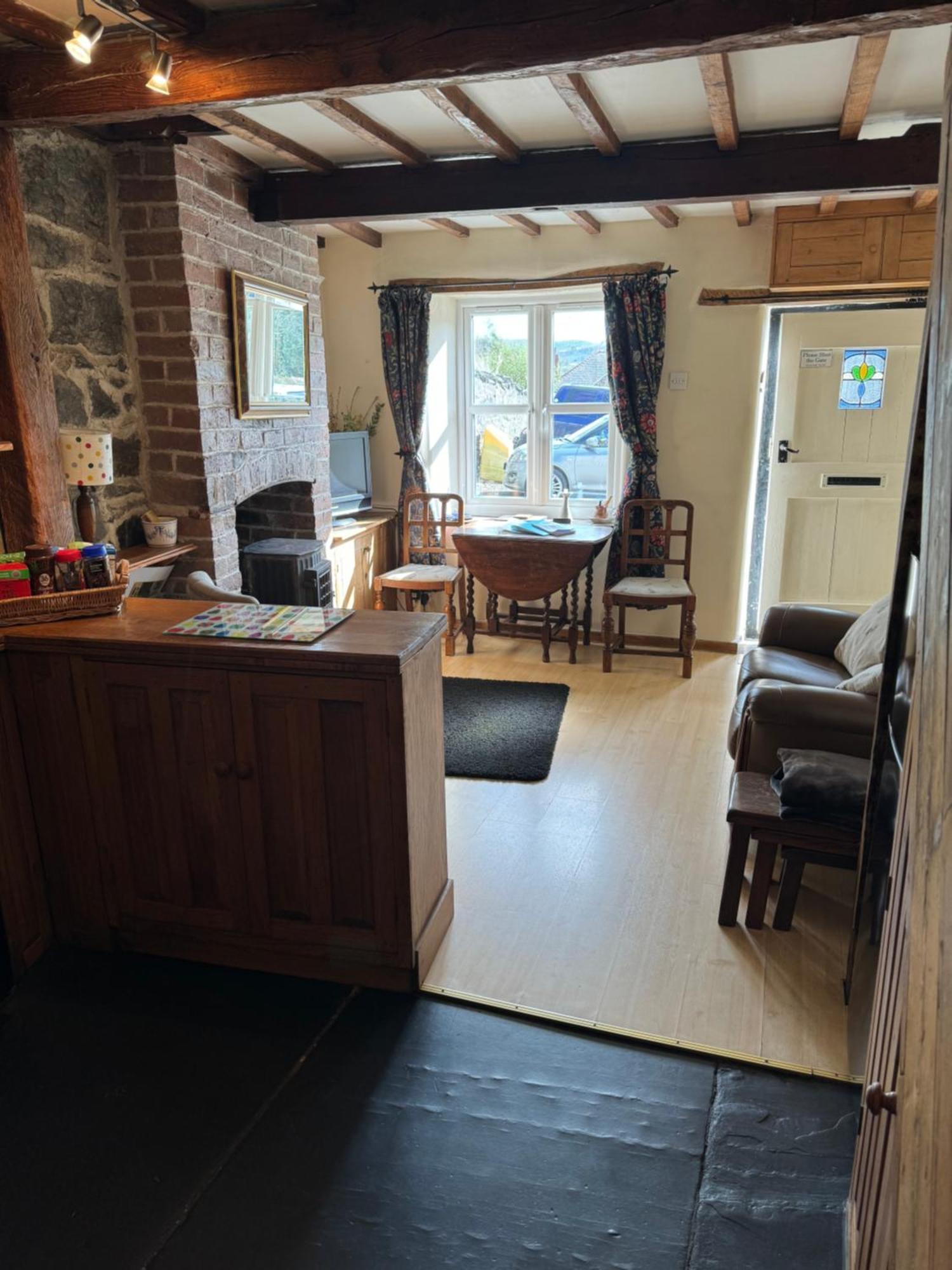 Annie'S Cottage Llanrhaeadr-ym-Mochnant Экстерьер фото
